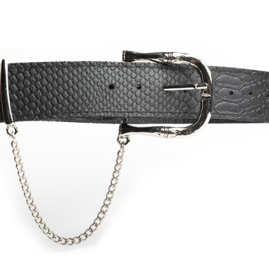 Code: Ζ105 Color: Black python Dimensions : 110 × 3,5cm (LxW) Materials: Real python effect leather, nickel metal buckle.        Product details:  Handcrafted leather belt made of 100% real leather processed in our factory from the initial stage to the end-product.