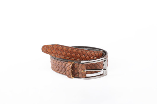 STRAW EFFECT LEATHER BELT IN TAN