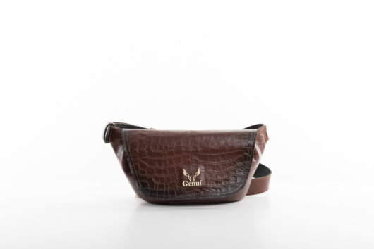 BELT BAG WITH FLAP IN BROWN