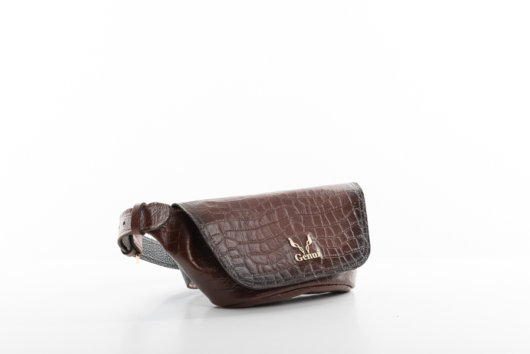 BELT BAG WITH FLAP IN BROWN