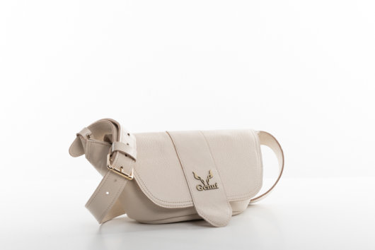 BELT BAG WITH FLAP IN CREAM