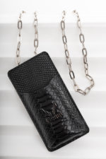 BLACK NECK POUCH