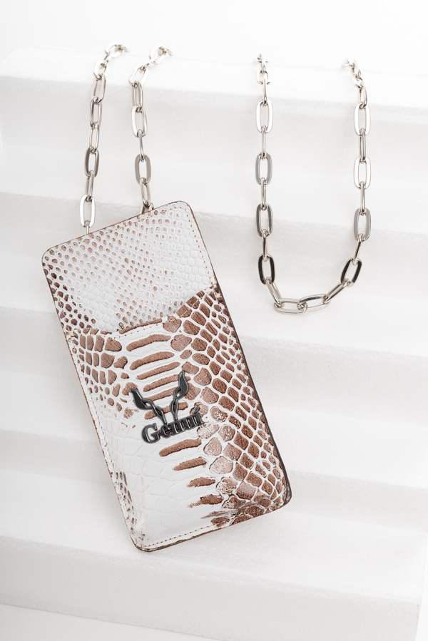 WHITE NECK POUCH