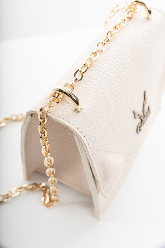 SHOULDER BAG IN CREAM