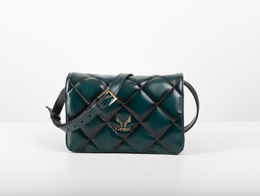 QUILTED SHOULDER BAG IN DARK GREEN