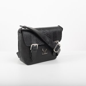 FLAP CROSSBODY BAG IN BLACK