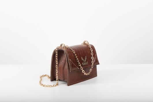 SHOULDER BAG IN BROWN