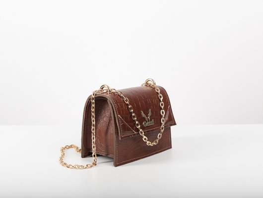 SHOULDER BAG IN BROWN