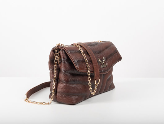 BROWN QUILTED SHOULDER BAG WITH CHAIN