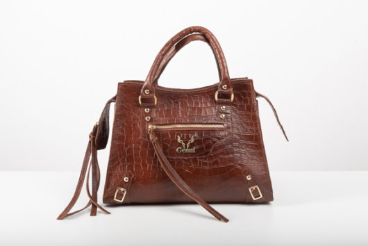 LEATHER SHOULDER BAG IN BROWN