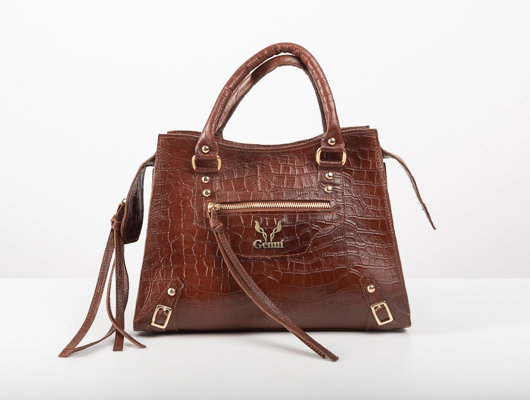 LEATHER SHOULDER BAG IN BROWN