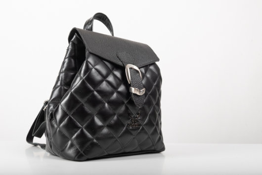 QUILTED BACKPACK IN BLACK