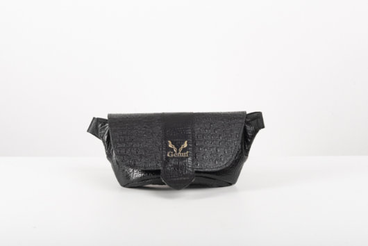 BELT BAG WITH FLAP IN BLACK