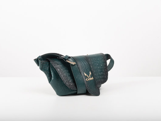 BELT BAG WITH FLAP IN DARK GREEN