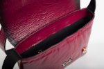FLAP CROSSBODY BAG IN MAGENTA