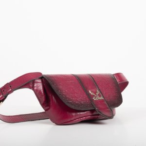 BELT BAG WITH FLAP IN MAGENTA