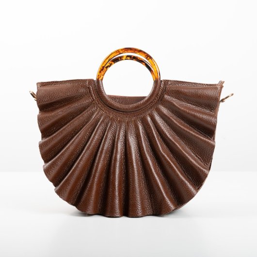 LEATHER FAN BAG IN BROWN