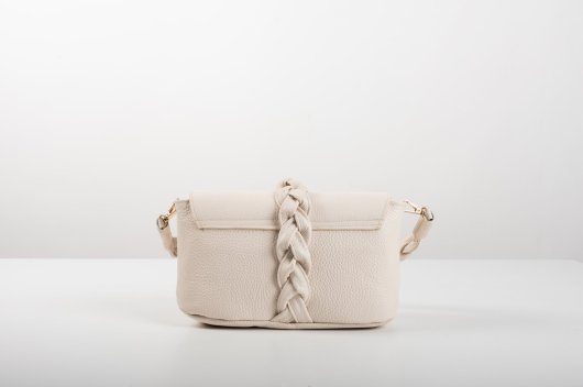 BRAIDED LEATHER BAG WITH FLAP IN CREAM