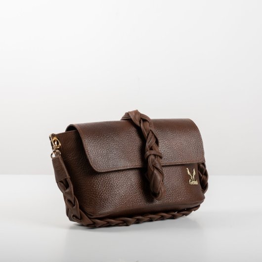 BRAIDED LEATHER BAG WITH FLAP IN BROWN