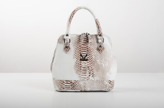 LEATHER HANDBAG IN WHITE