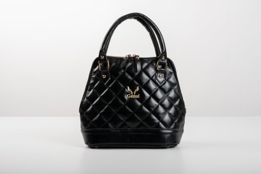 LEATHER QUILTED HANDBAG IN BLACK