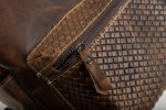 BACKPACK WITH ZIPPER IN OLIVE GREEN PULL UP LEATHER