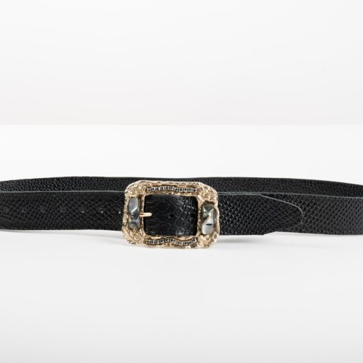 SHELL STRASS DETAILED BELT IN BLACK