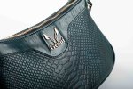 LEATHER SHOULDER BAG WITH CHAIN IN DARK GREEN