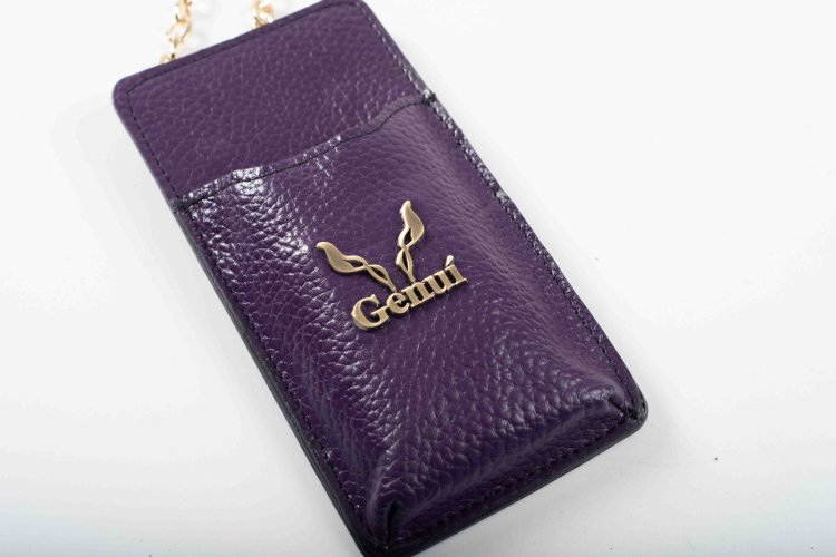 PURPLE NECK POUCH