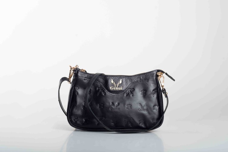 LEATHER SHOULDER BAG WITH CHAIN IN BLACK (LOGO)