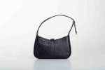 LEATHER SHOULDER BAG IN BLACK