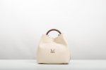 ROUND-HANDLE LEATHER BAG IN CREAM