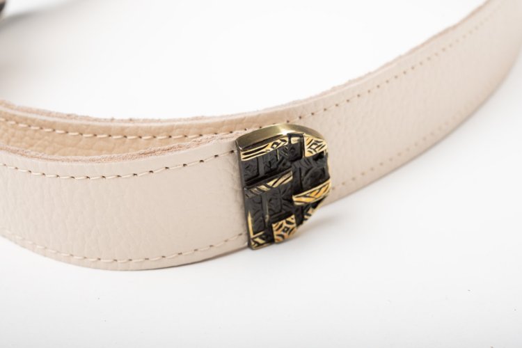 VINTAGE STYLE LEATHER BELT IN BEIGE (BRONZE HARDWARE)