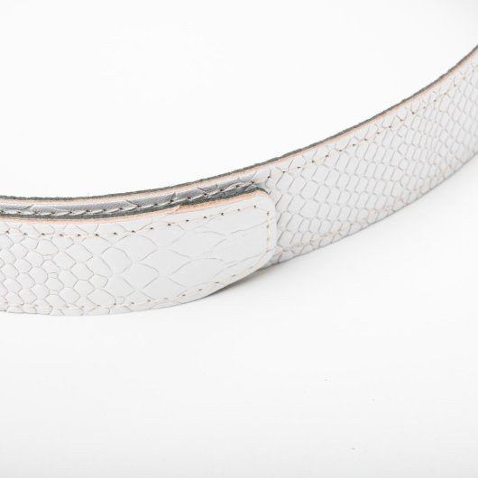 WHITE LEATHER BELT WITH GOLDEN BUCKLE