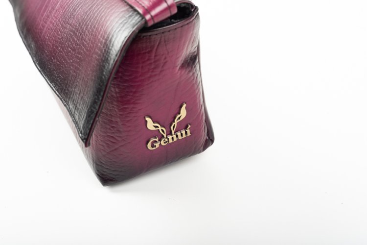 ΔΕΡΜΑΤΙΝΗ ΜΑΚΡΟΣΤΕΝΗ ΤΣΑΝΤΑ ΩΜΟΥ MAGENTA